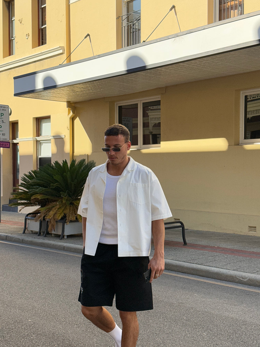 ANGELO SHORT - BLACK