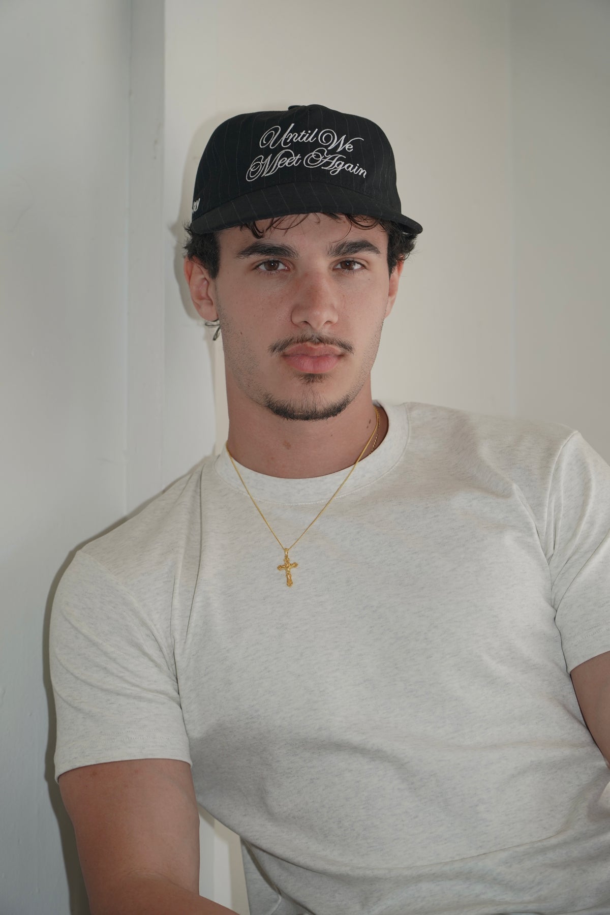 milano fitted tee — vintage grey